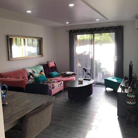 Agay Le Pti Bonheur 60M2 Rez De Jardin, En Bord De Mer Saint-Raphaël Kültér fotó