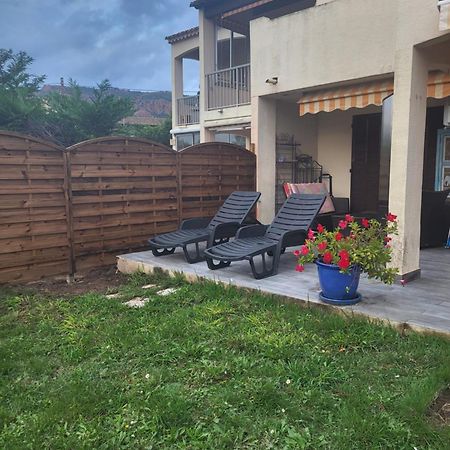 Agay Le Pti Bonheur 60M2 Rez De Jardin, En Bord De Mer Saint-Raphaël Kültér fotó