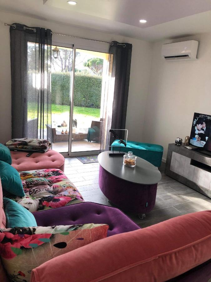 Agay Le Pti Bonheur 60M2 Rez De Jardin, En Bord De Mer Saint-Raphaël Kültér fotó