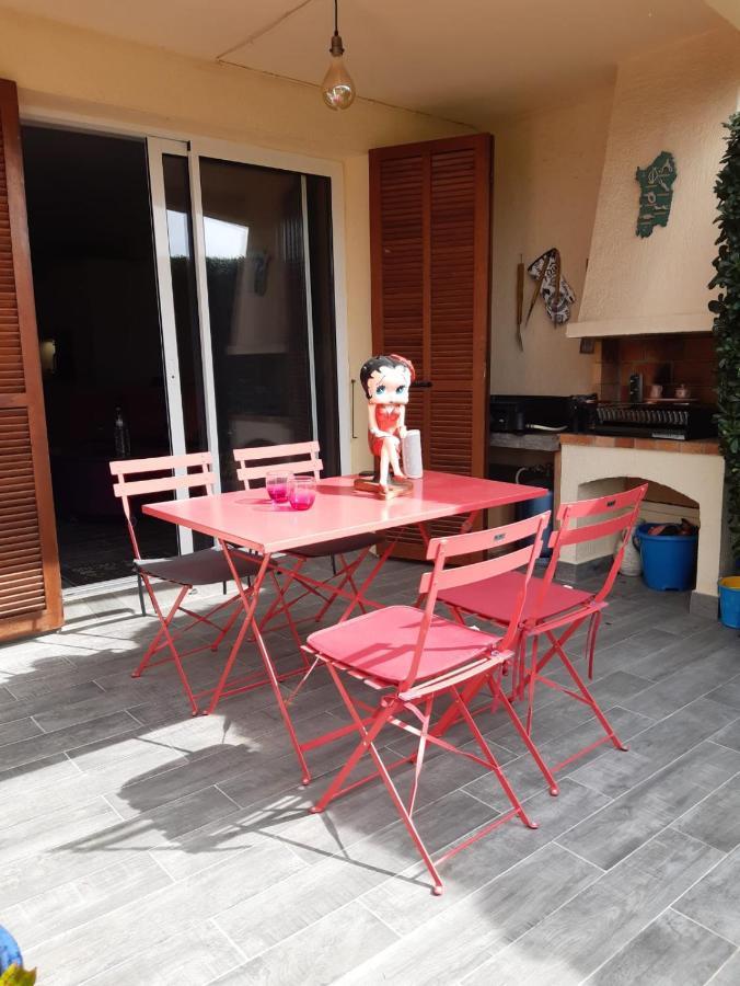 Agay Le Pti Bonheur 60M2 Rez De Jardin, En Bord De Mer Saint-Raphaël Kültér fotó